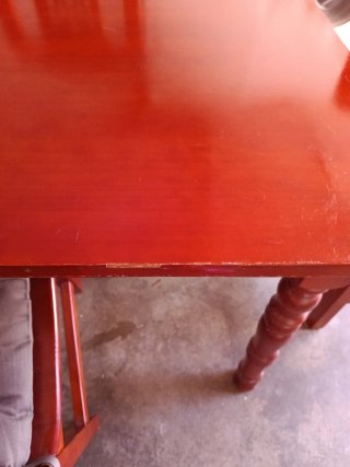 Mesa de roble y 4 sillas