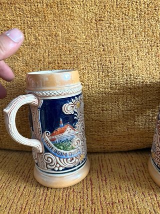 Jarra de cerámica decorada