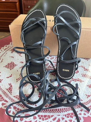 Sandalias Mango Tiras Negras
