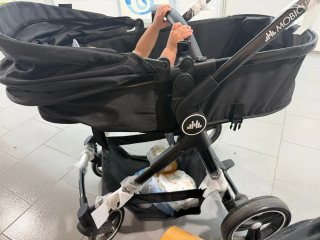 Carrito de bebé nuevo