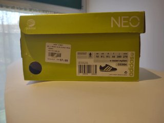 Deportivas Adidas Negras y Blancas