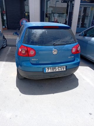Volkswagen Golf 2003