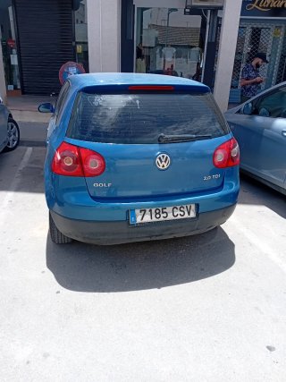 Volkswagen Golf 2003