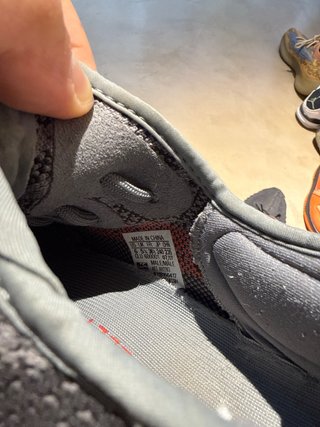 Adidas Yeezy Boost 350 V2 Beluga
