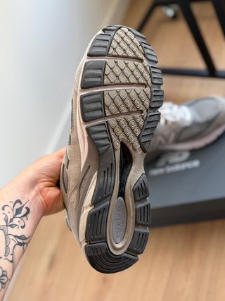 Zapatillas New Balance 990v4 Gris