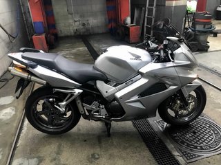 Honda VFR 800  V-TEC ABS 2005 Plata