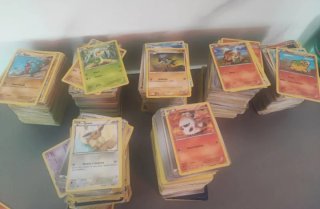 Lotto 1800 carte Pokemon semi vintage e new