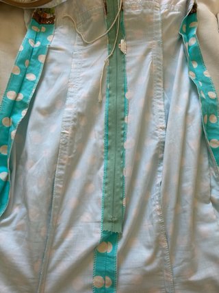 Traje Flamenca con lunares blancos. Casi Nuevo