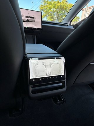 Tesla Model 3 2025