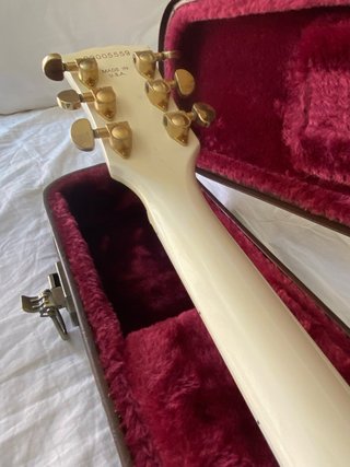 Guitarra Les Paul Custom ZURDA (estuche incluido)