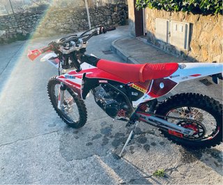 Fantic XEF 125 Enduro Moto