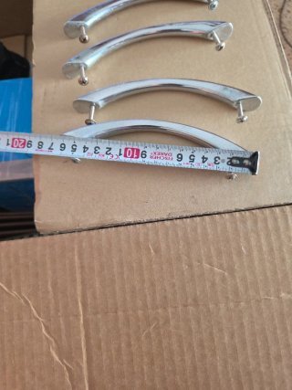 Tiradores de metal para muebles (21 unidades)