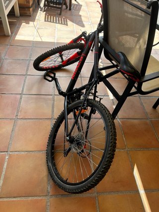 Bicicleta Rockrider Negra/Roja
