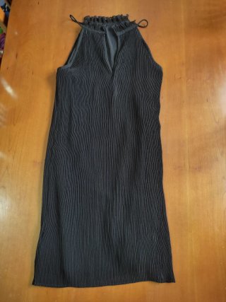 Vestido Mango Negro Plisado Talla M