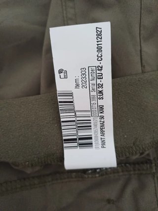 Pantaloni sportivi uomo taglia 42