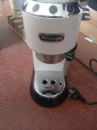 Cafetera DeLonghi Dedica Style