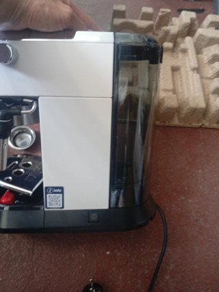 Cafetera DeLonghi Dedica Style