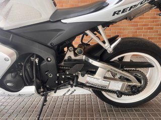 Honda CBR 600 RR Blanca