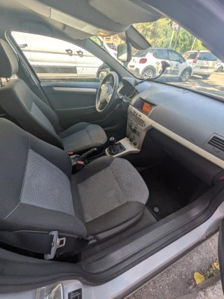 Opel Astra 2009