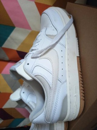 Zapatillas Nike de piel blancas