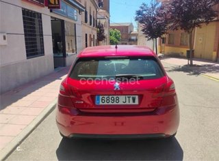 Peugeot 308 2016