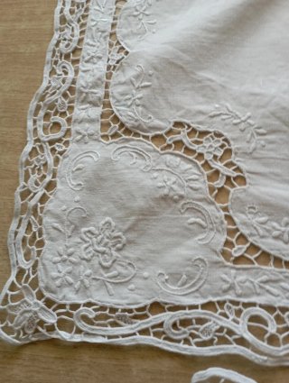 Parure centro camera vintage bianco