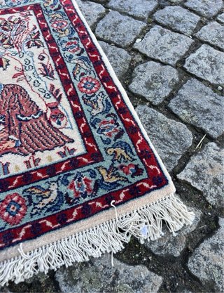 Preciosa alfombra persa anudada a mano Ghoum