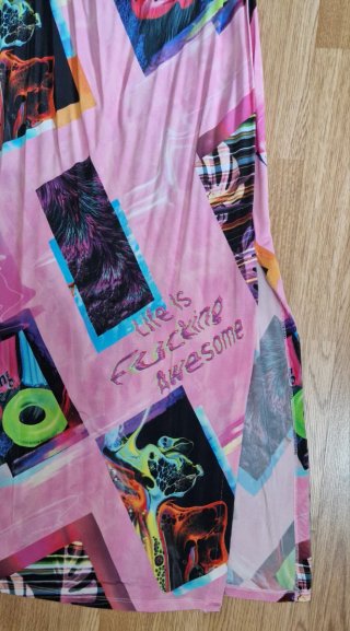 Vestido Midi Desigual Street Art Rosa | Slim Fit