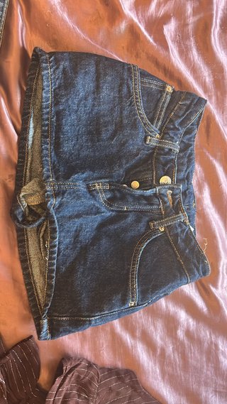 Falda vaquera corta Pull&Bear T.32
