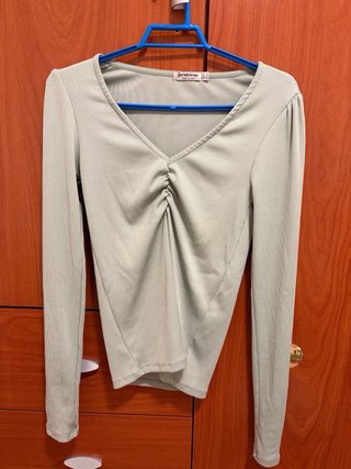 Blusa Stradivarius verde S