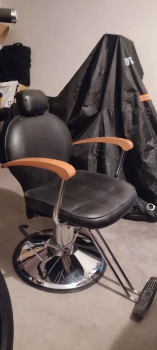 Sillón Barbería Retro Polipiel Negro Reparar