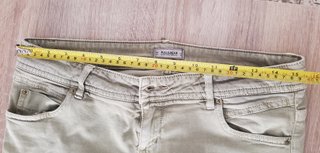 Pantalón largo verde oliva Pull&Bear - vaquero 40