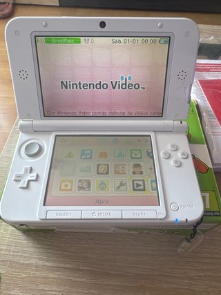 Nintendo 3DS XL Yoshi Special Edition Verde