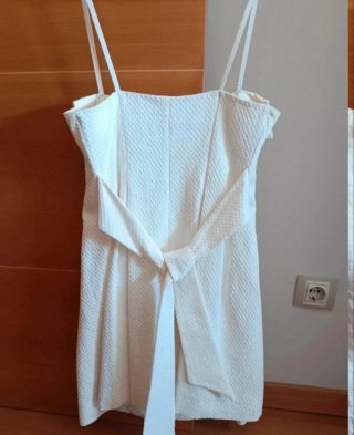 VESTIDO CON LAZO