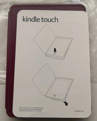 Cover ORIGINALE Amazon Kindle Touch. Viola.