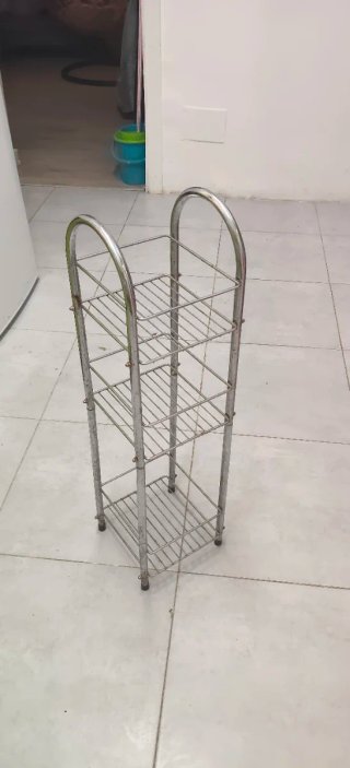 Lámpara de pie/mueble cajonera/mueble auxiliar