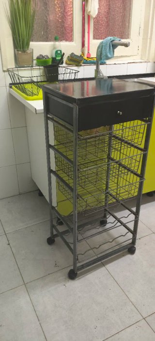 Lámpara de pie/mueble cajonera/mueble auxiliar