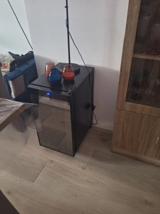 Vinoteca para 18 botellas