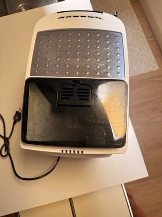 Cafetera DeLonghi Magnifica S Blanca