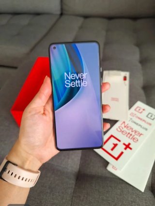 OnePlus 9 128GB + Caja + Protector Pantalla