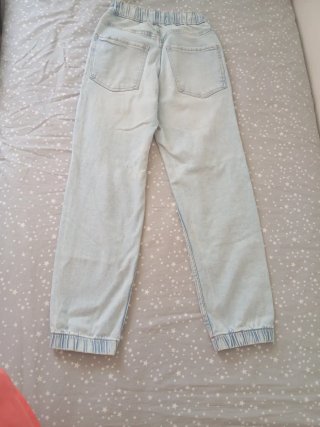 Pantalones vaqueros Bershka