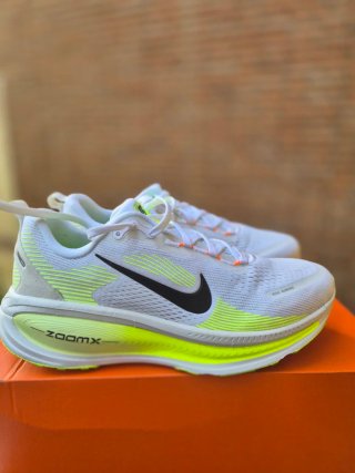 Nike Vomero 44 - Un solo uso