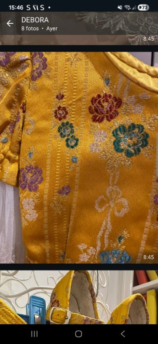 Traje de Fallera Amarillo con Flores