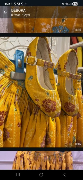 Traje de Fallera Amarillo con Flores