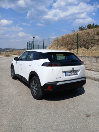 Peugeot 2008 2021