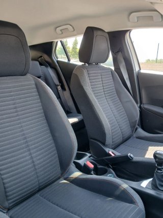 Peugeot 2008 2021