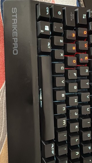 Teclado Ozone Strike Pro Cherry Brown