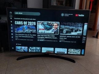 Smart TV LG 49UJ670V de 49 pulgadas con WiFi
