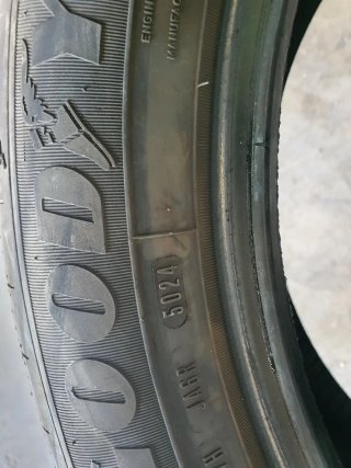 Neumáticos de coche