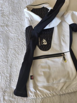 Chaqueta Ciclismo Mujer Etxeondo Blanca